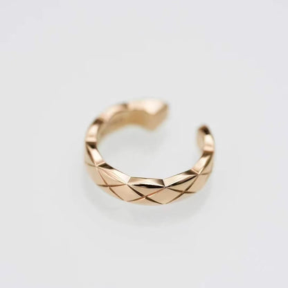 Chanel Coco Crush Pearl Gold Diamond Quilted Single Ear Cartilage Clip