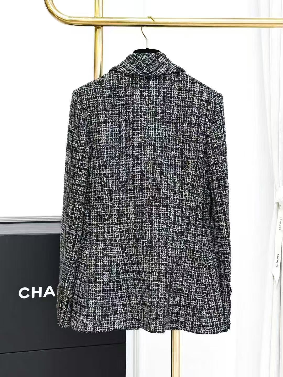 Chanel 19P Gray Checkered Suit Collar Tweed Knit Jacket