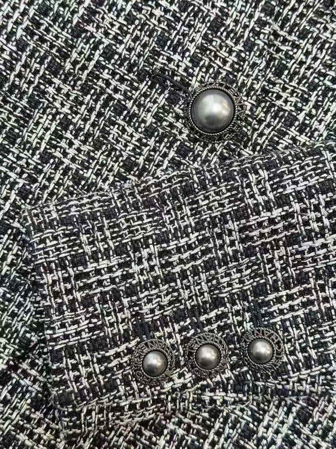 Chanel 19P Gray Checkered Suit Collar Tweed Knit Jacket