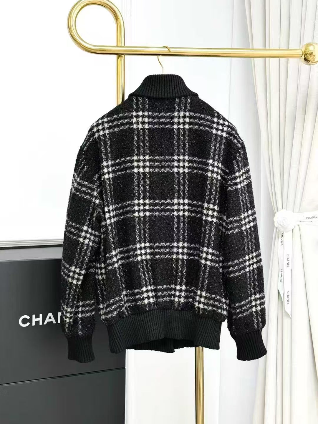 Chanel 22K Black and White Checkered Long-Sleeve Stand-Up Collar Baseball Jacket