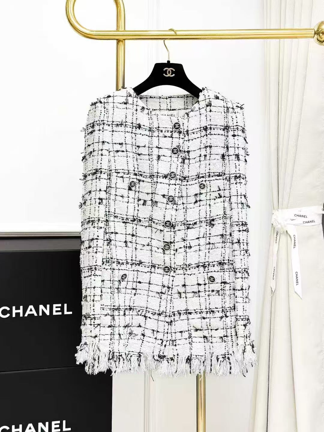 Chanel 22C Black and White Checkered Fringe Tweed Knit Jacket