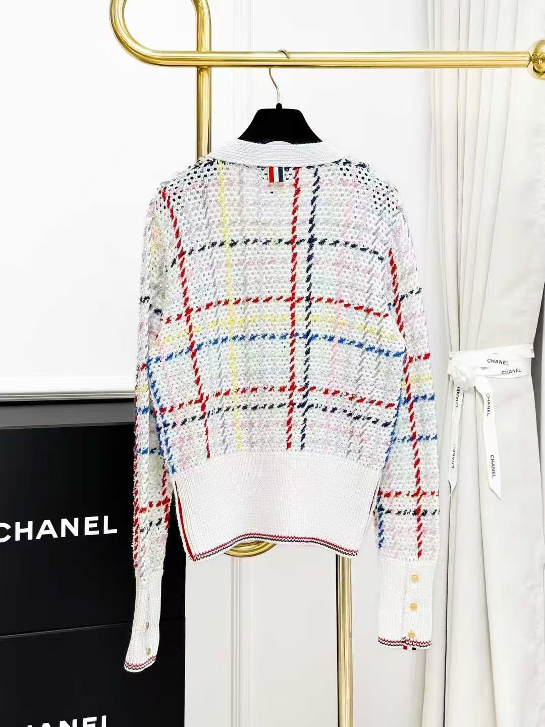 Thom Browne White-Based Color-Blocked Plaid Long-Sleeve Knit Cardigan