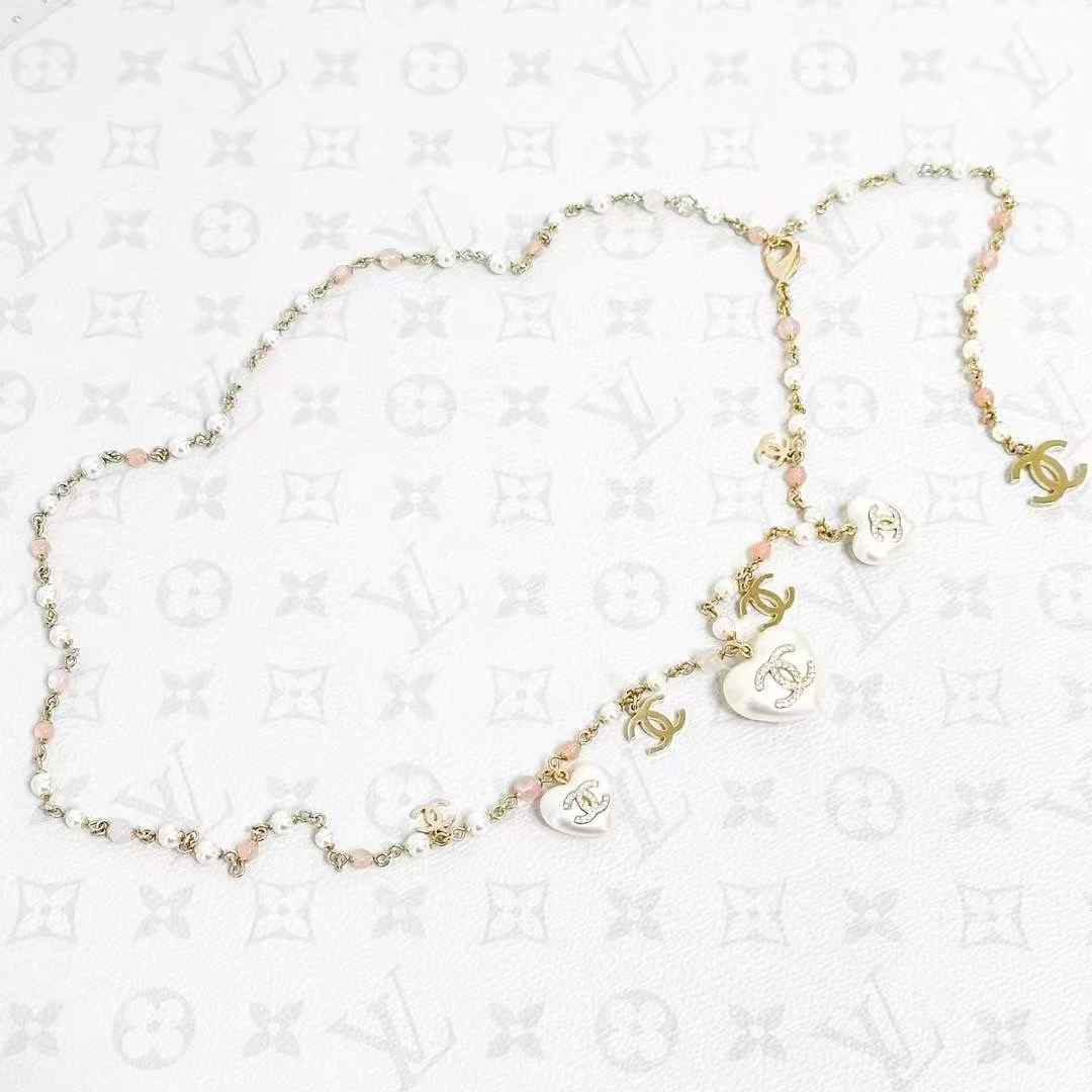 Chanel Best-Selling 21B Double C Pearl Waist Chain