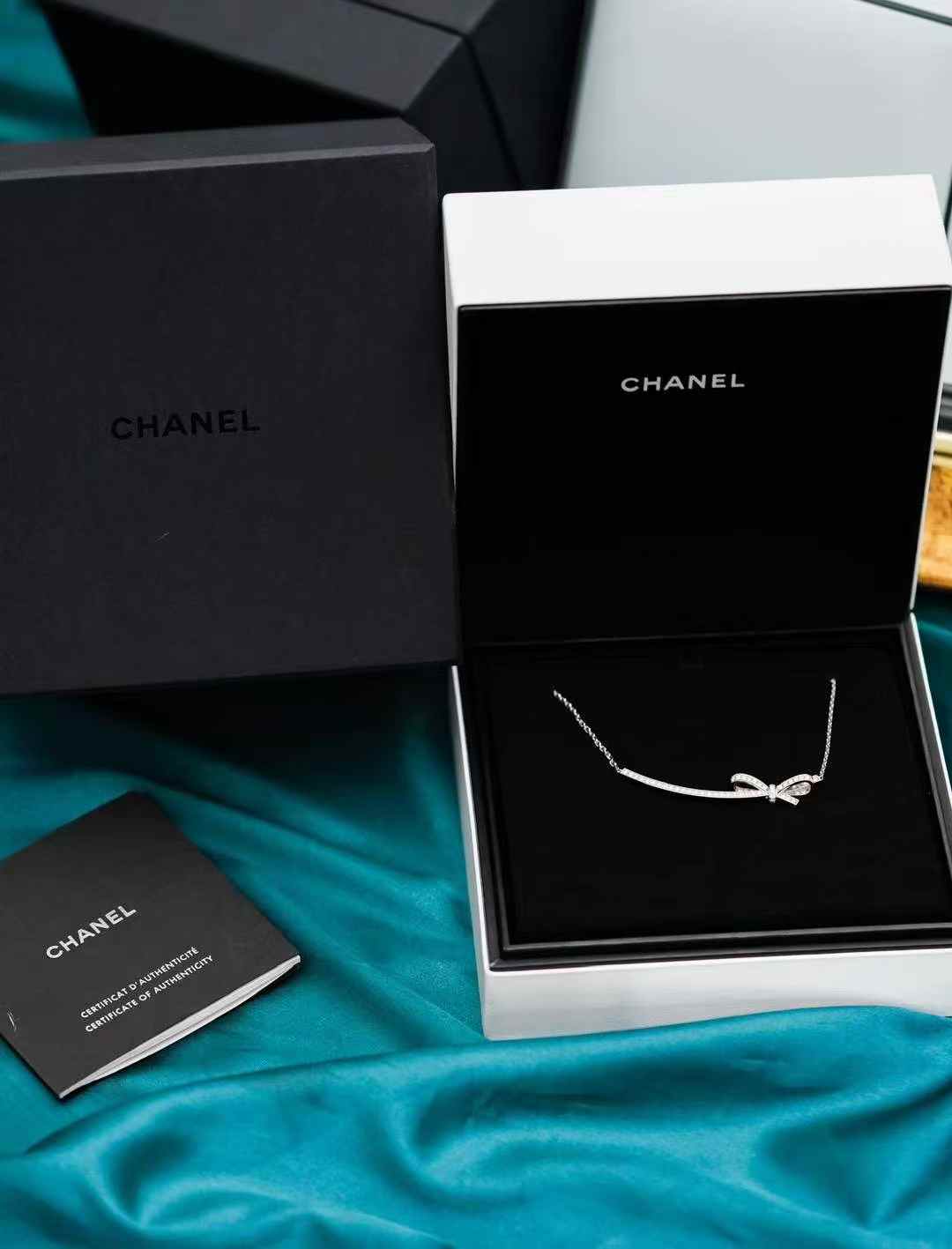 Chanel Ruban Collection White Gold Diamond-Studded Bow Necklace