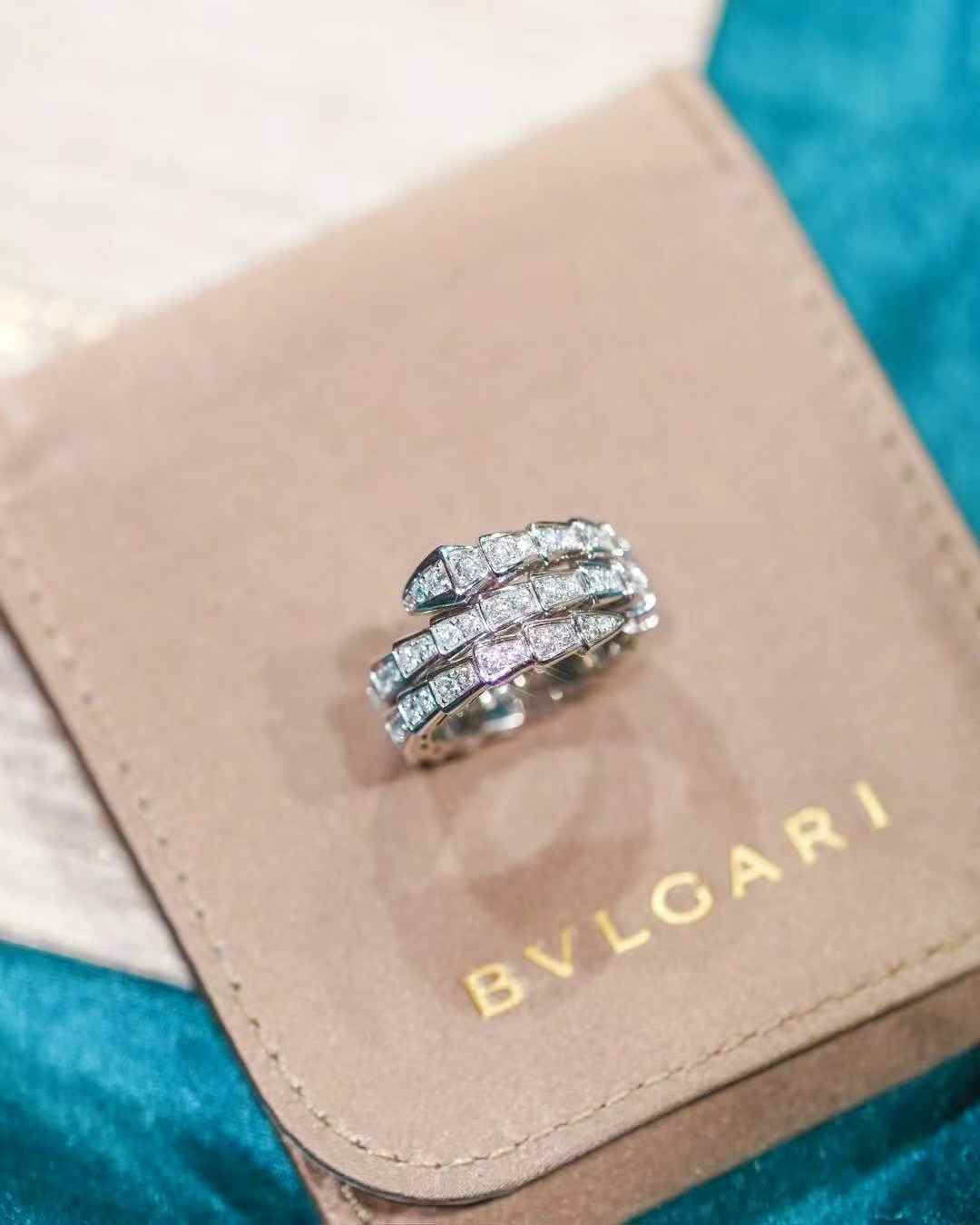 Bvlgari Serpenti Viper Collection White Gold Diamond-Encrusted Triple-Coil Snake-Head Ring