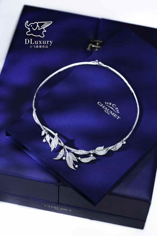 Chaumet LAURIER Collection White Gold Diamond-Encrusted High Jewellery Necklace