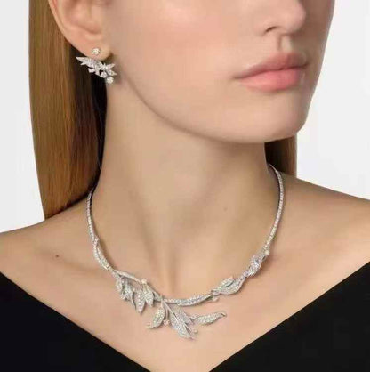 Chaumet LAURIER Collection White Gold Diamond-Encrusted High Jewellery Necklace