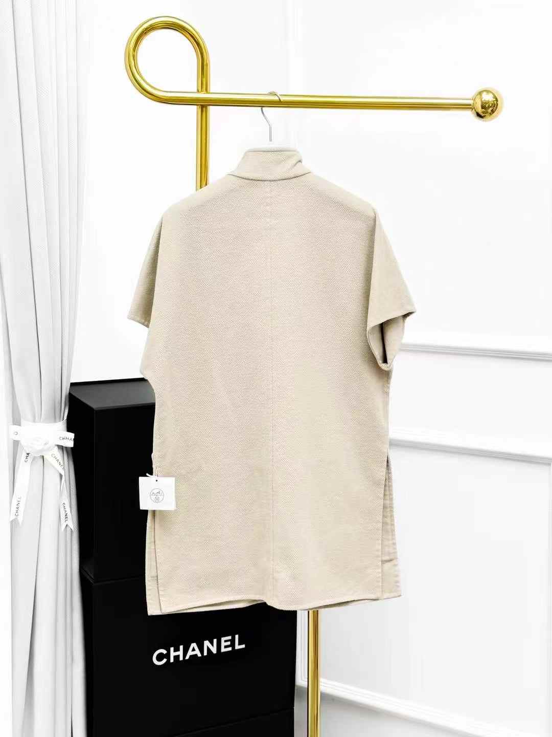 Hermes Beige Collared Cashmere Cape Vest, Outerwear